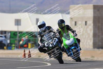 media/Oct-09-2022-SoCal Trackdays (Sun) [[95640aeeb6]]/Turn 2 (1110am)/